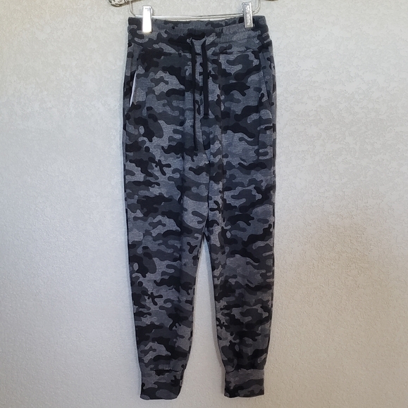 Sundry cropped  pocket jogger size Small - Picture 2 of 9